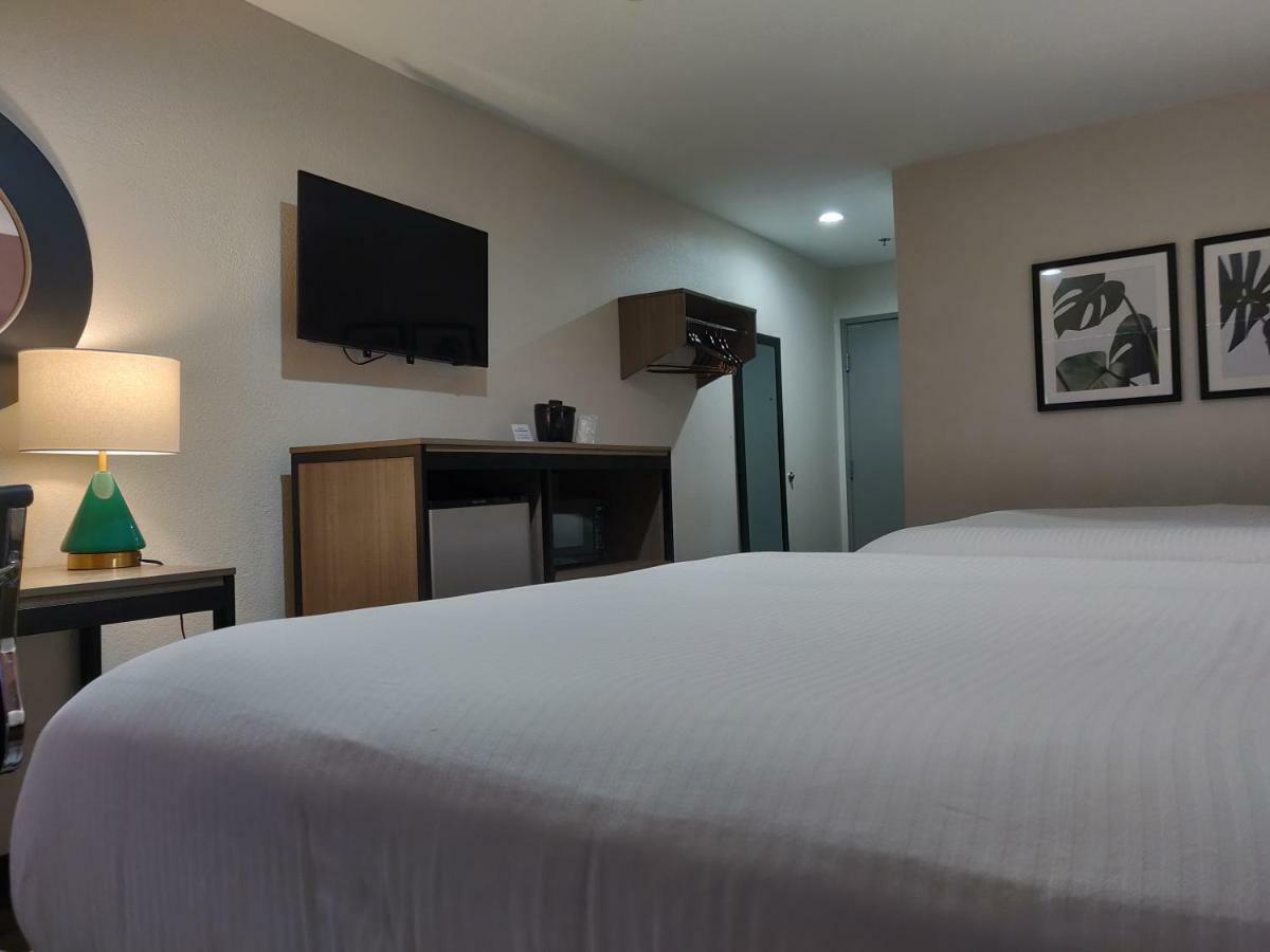 Arya Inn And Suites Irving Zewnętrze zdjęcie